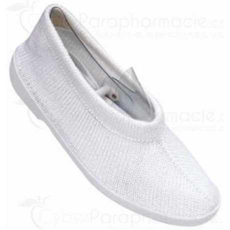 MAILLA BALLERINE BLANC Chaussure fermée de détente et de confort, pour femme - paire