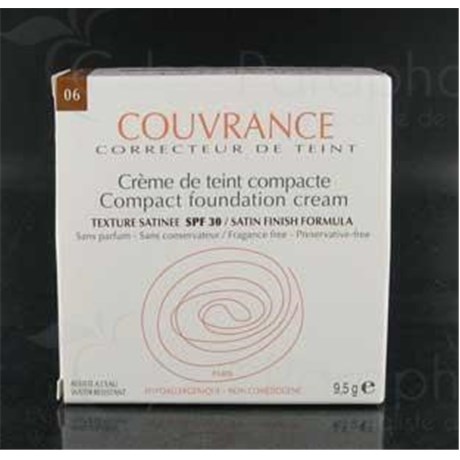 COUVRANCE CRÈME DE TEINT COMPACTE TEXTURE SATINÉE, Crème de teint compacte, texture satinée, SPF 30, cannelle, n° 6. - boîtier 9,5 g
